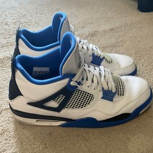 Jordan 4 Retro Motorsports (2017)